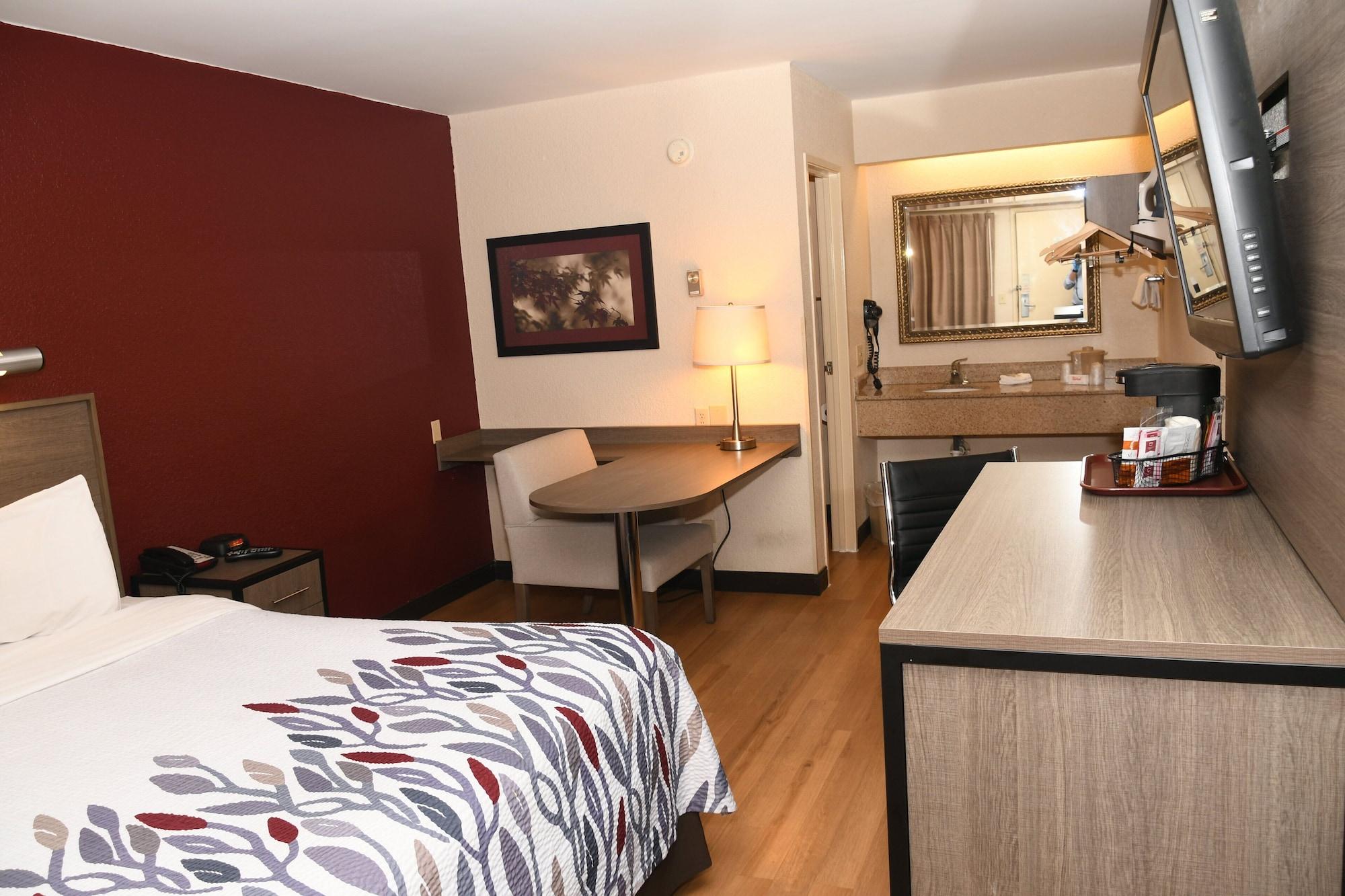 Red Roof Inn Richmond South Dış mekan fotoğraf
